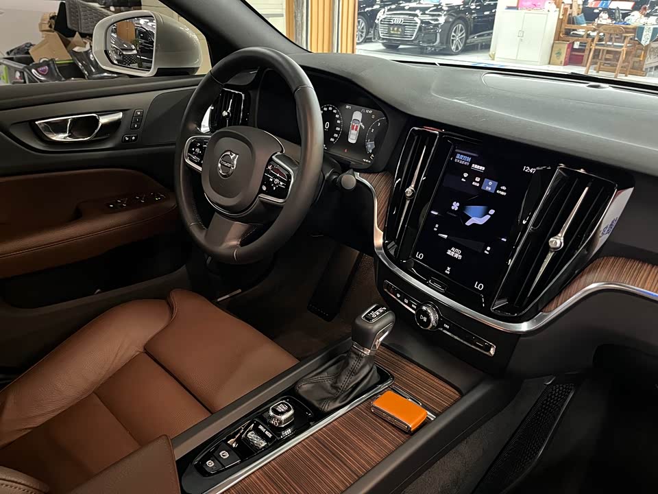 Volvo S60