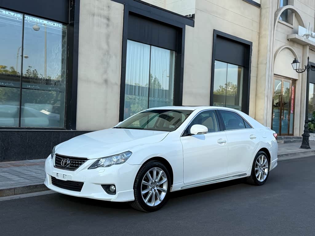 Toyota Reiz 2010 2.5V
