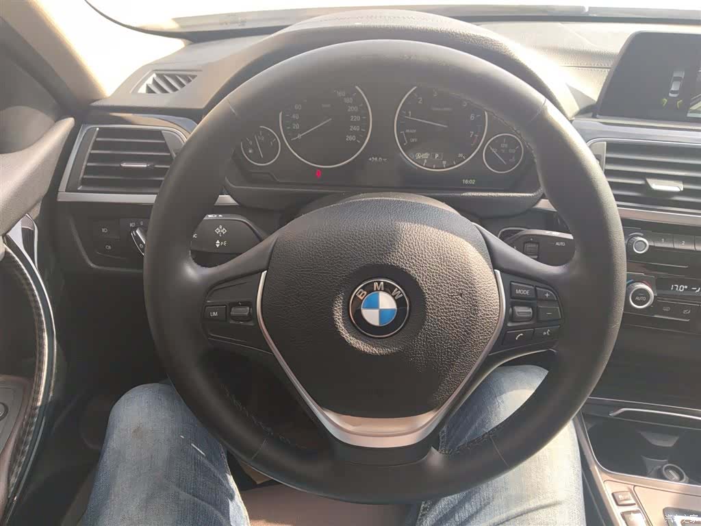BMW 3 Series, 2018 11