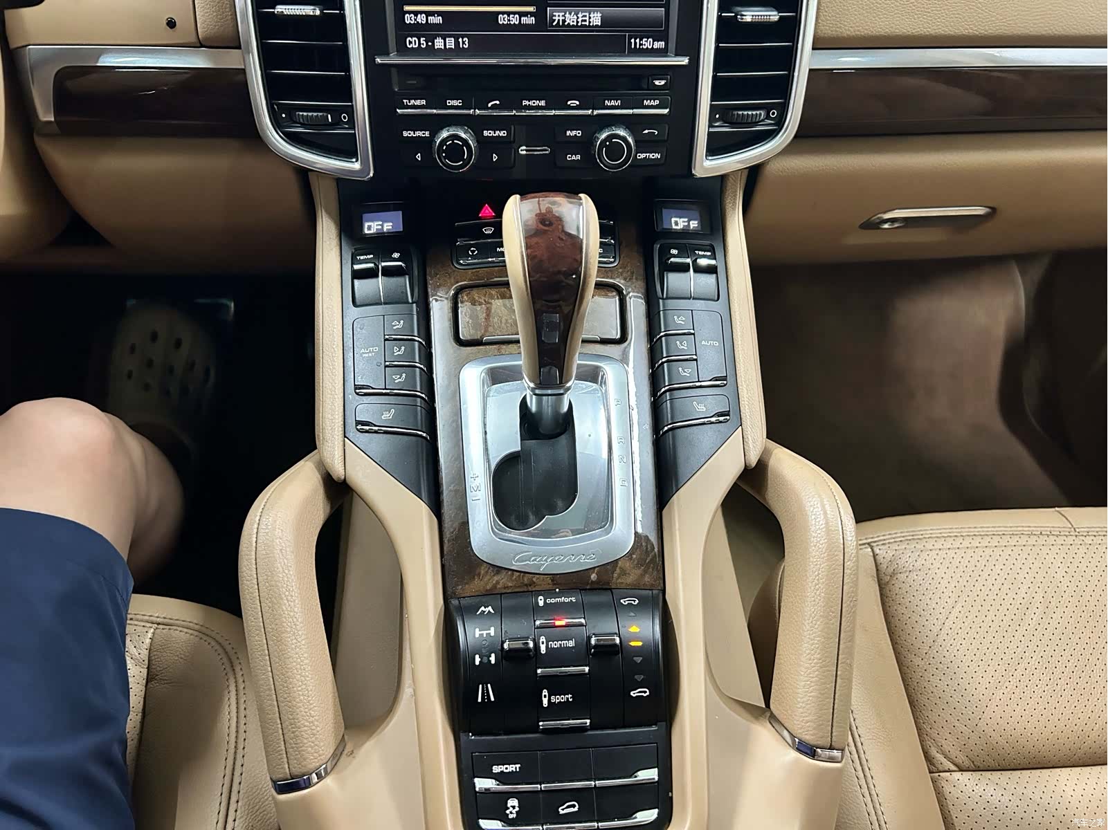 Porsche Cayenne, 2011 12