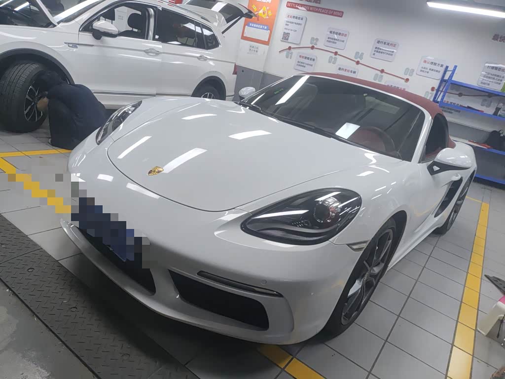 Porsche 718