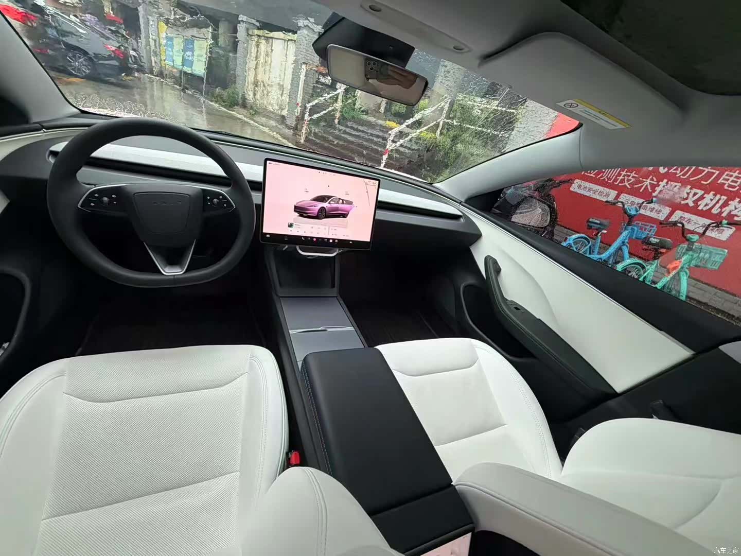 Tesla Model 3, 2024 6