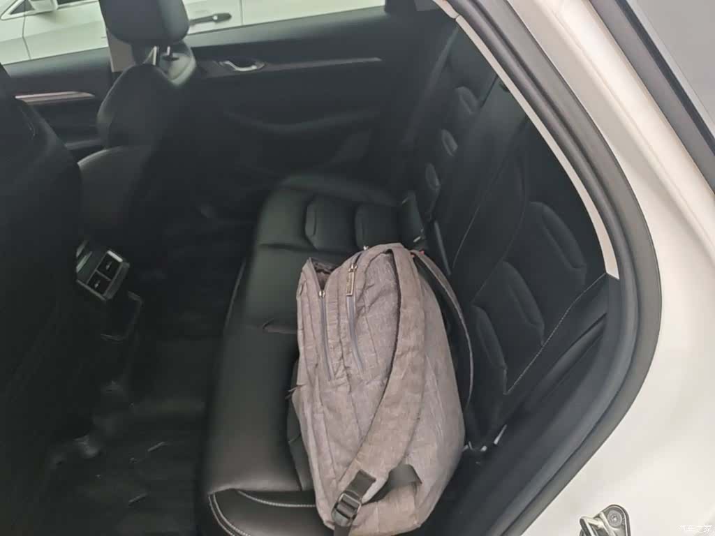 Geely Preface, 2023 17