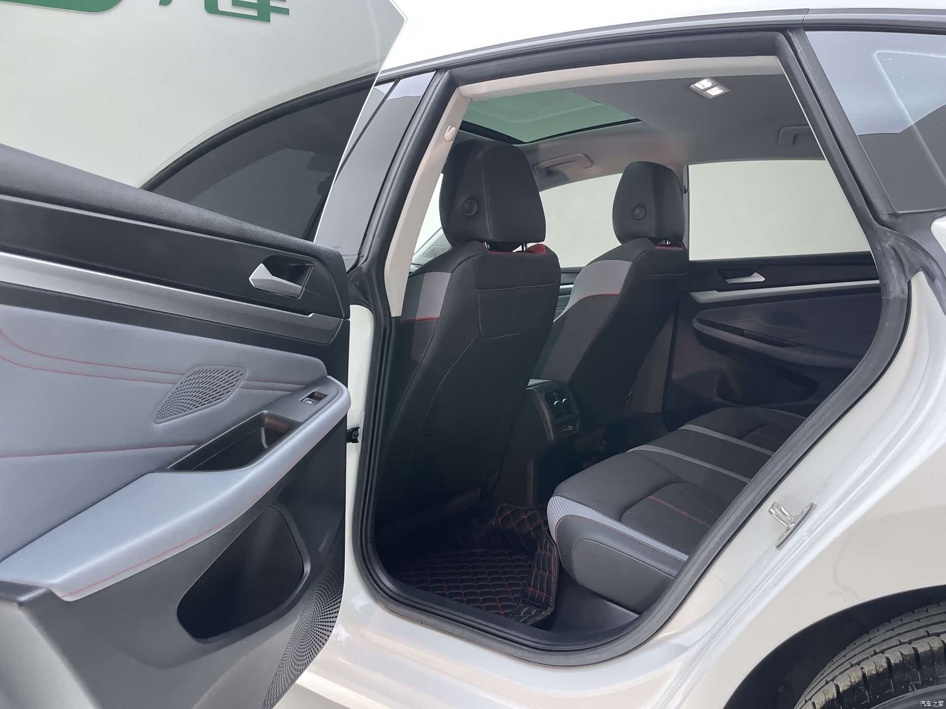 Volkswagen Lamando, 2023 16