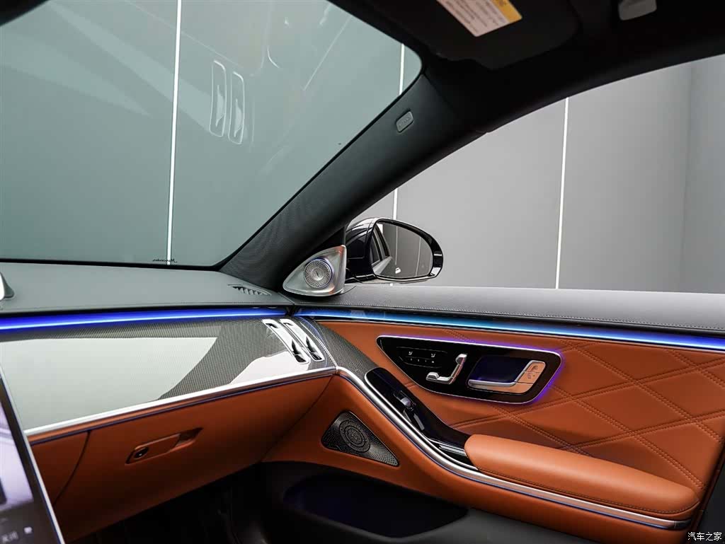 Mercedes-Benz S-Class, 2024 21