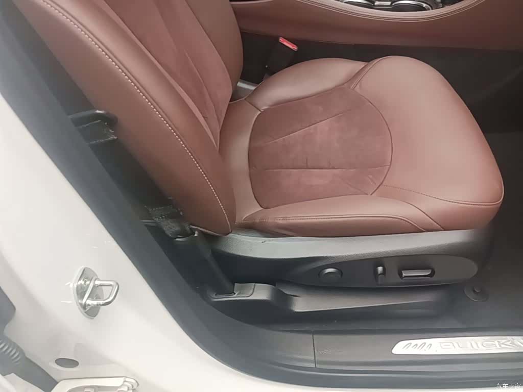 Buick Envision Plus, 2016 25