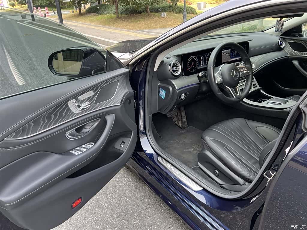 Mercedes-Benz CLS, 2020 6