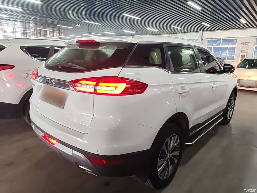 Geely Boyue, 2017 7