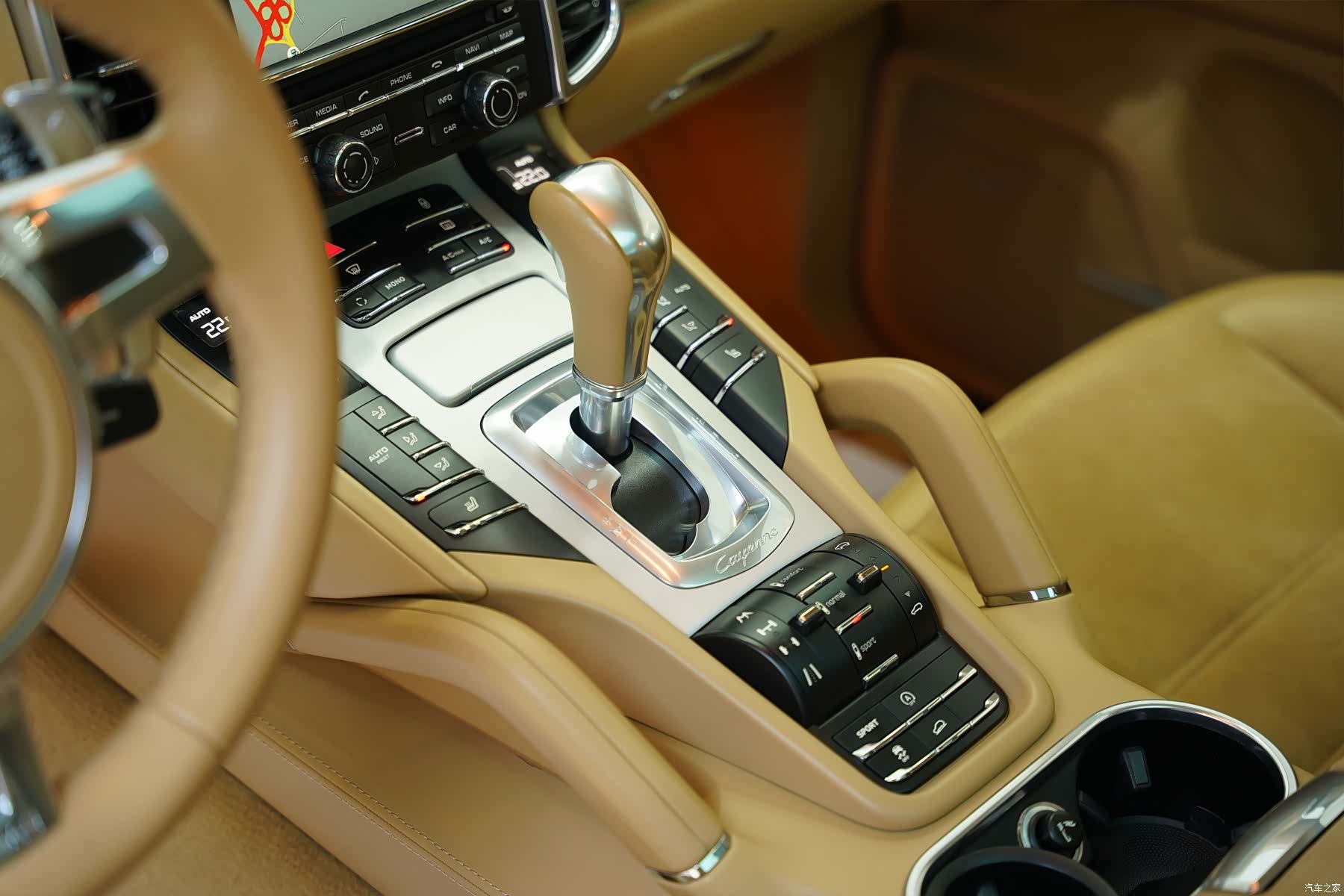 Porsche Cayenne, 2013 15