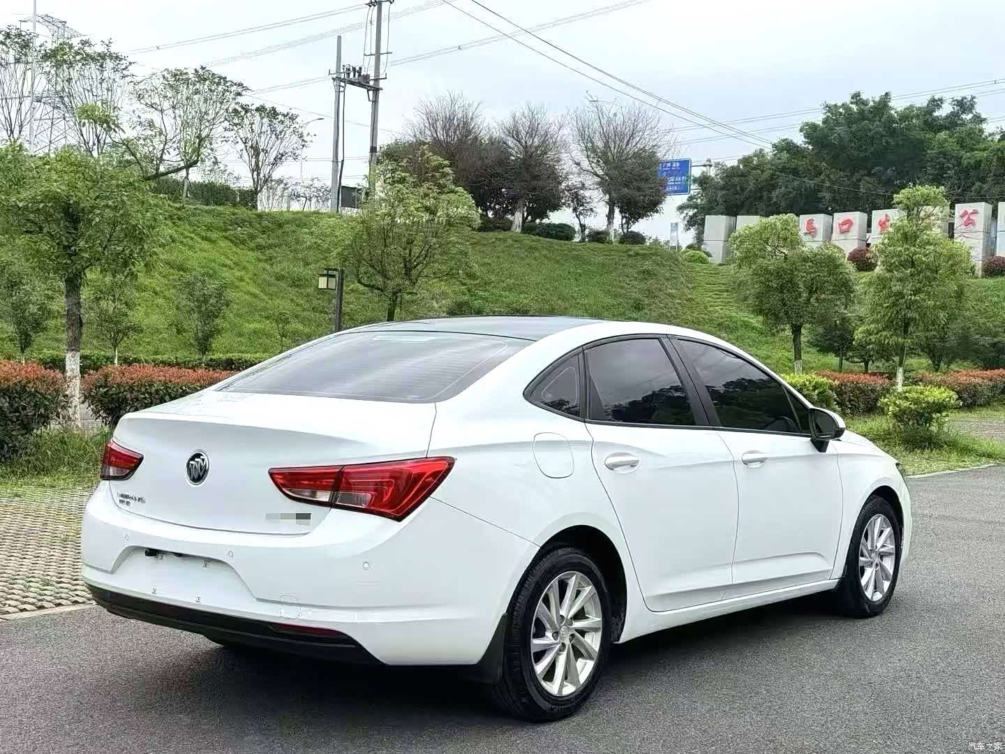 Buick Verano, 2019 9