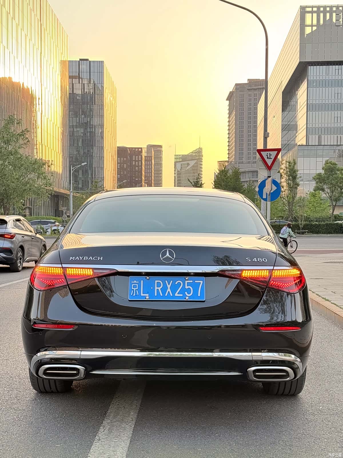 Maybach S-Class, 2025 все фото