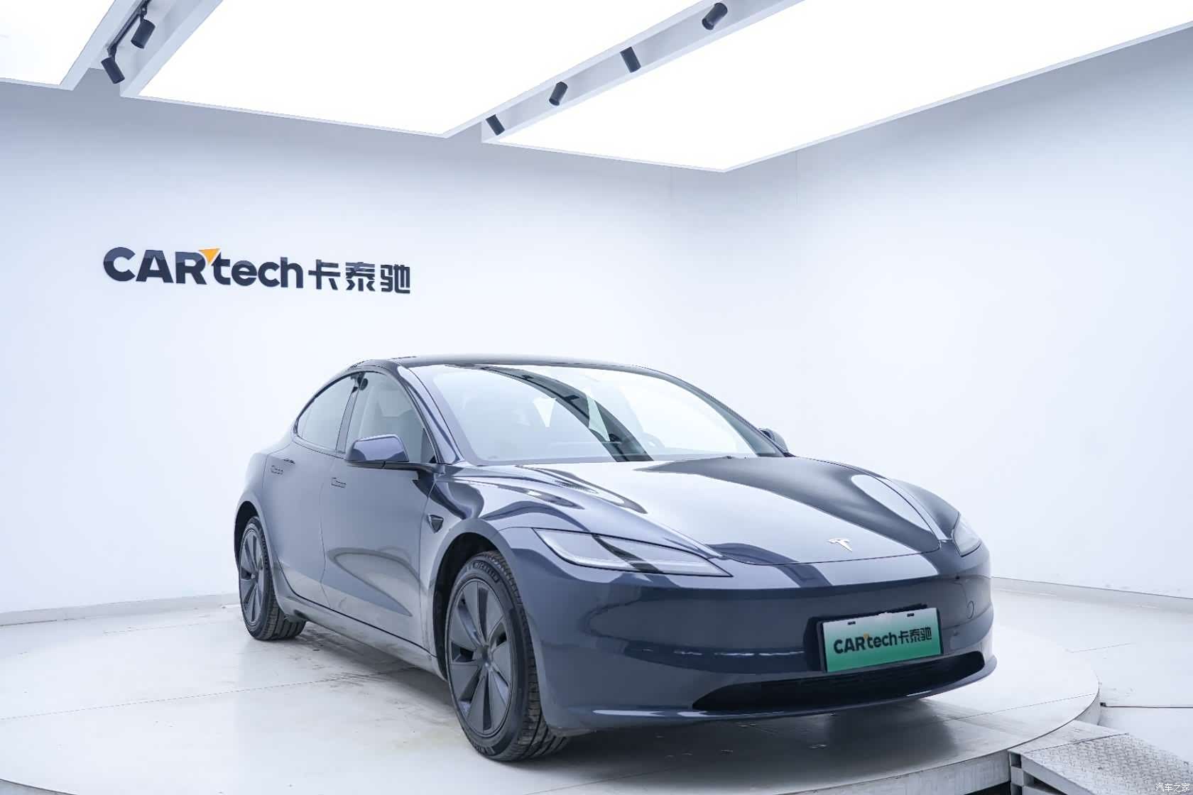 Tesla Model 3, 2024 6