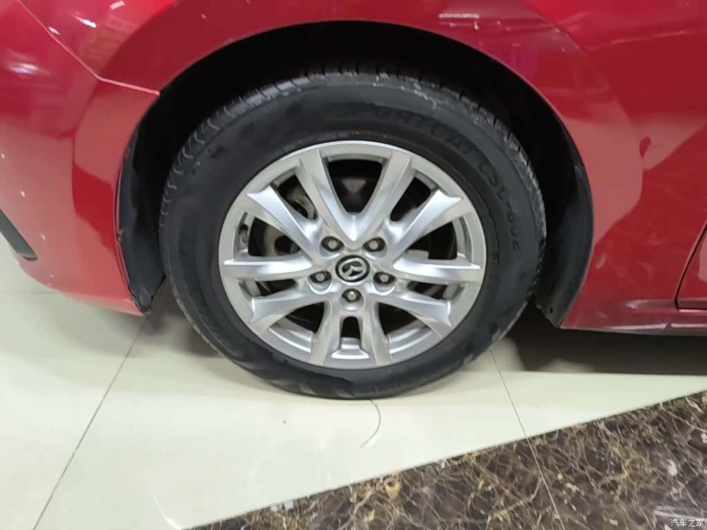 Mazda Mazda3, 2015 23