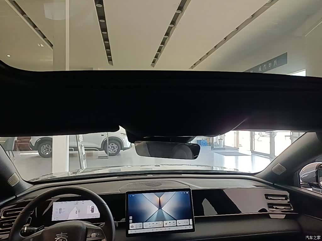 BYD Qin, 2025 14