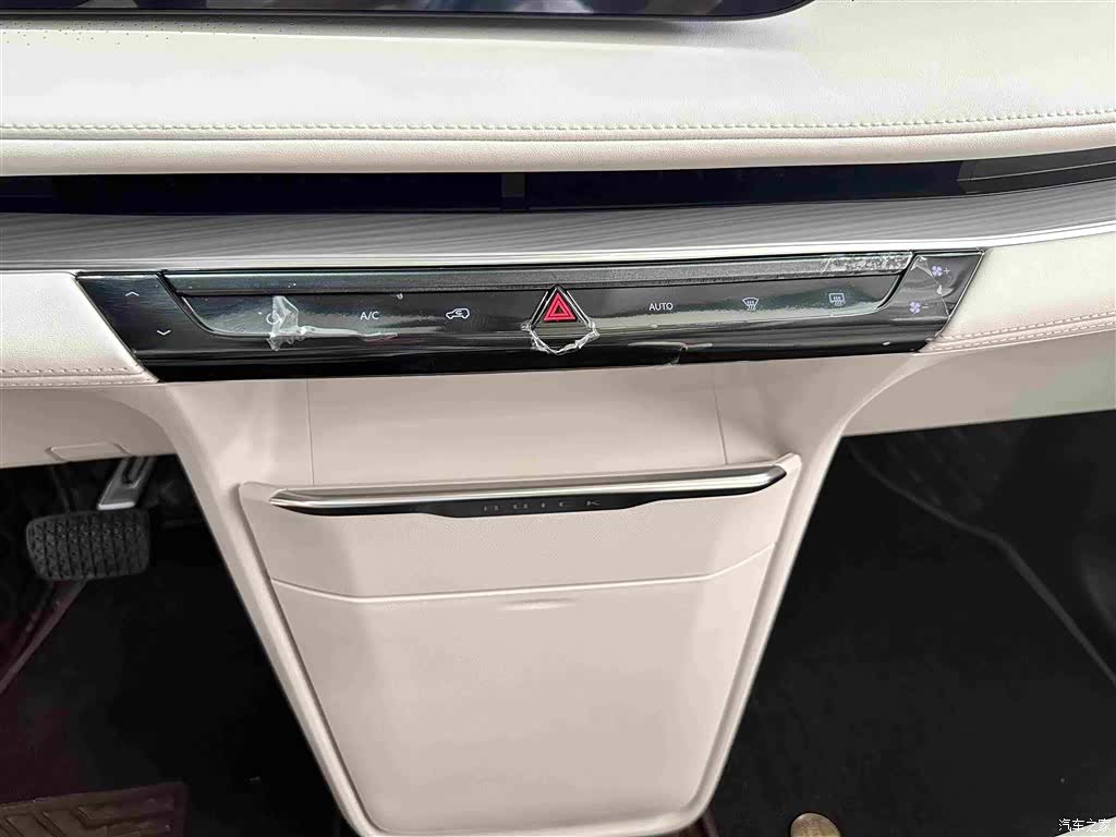 Buick GL8, 2025 14