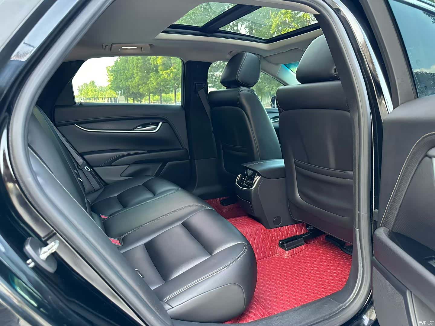 Cadillac XTS, 2018 все фото