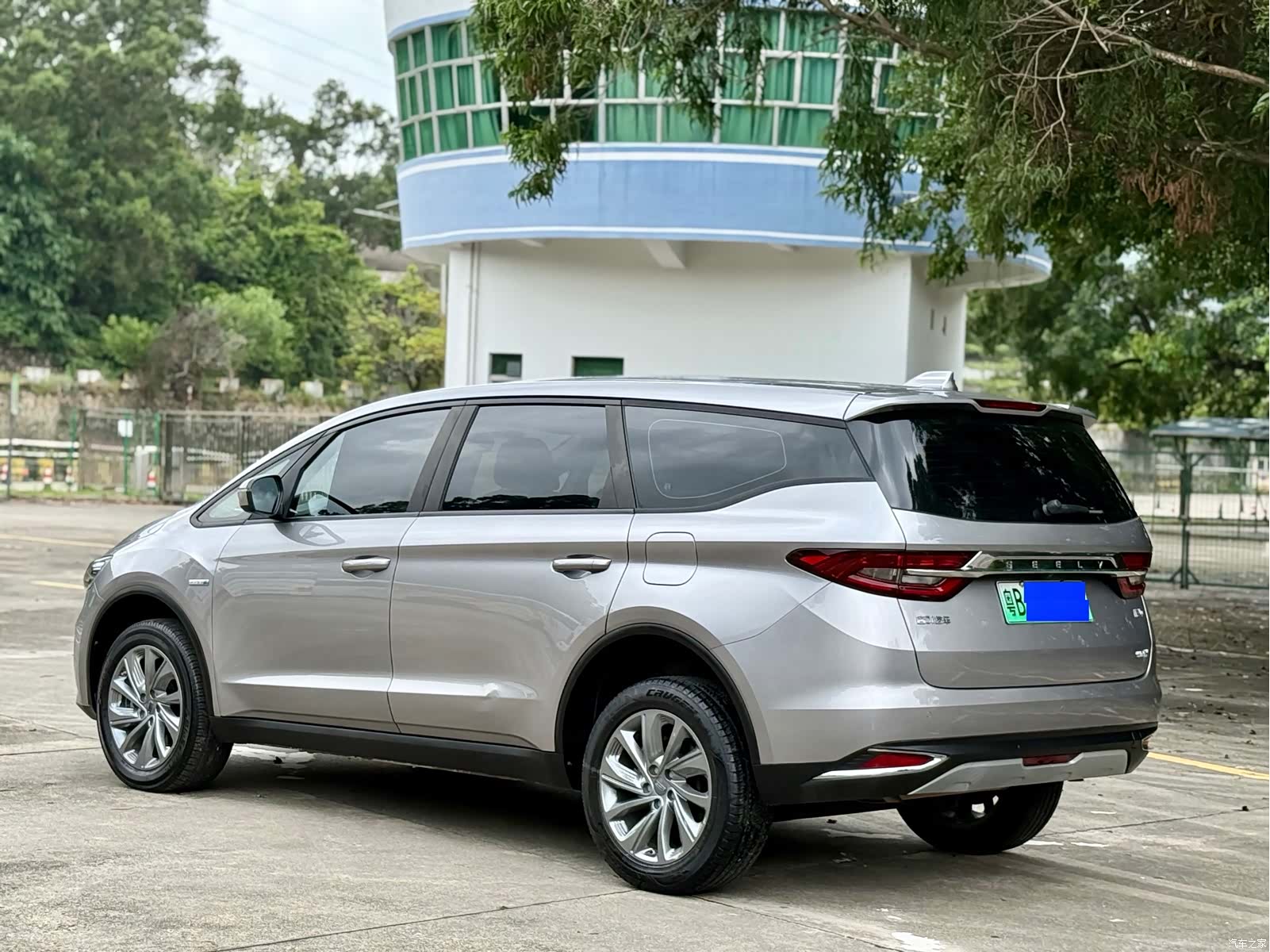 Geely Jiaji, 2021 3