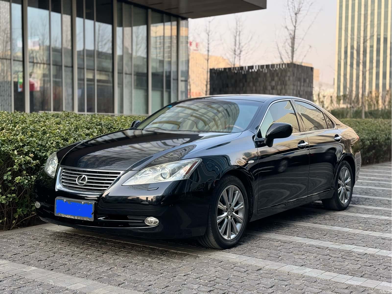Lexus ES, 2009 1