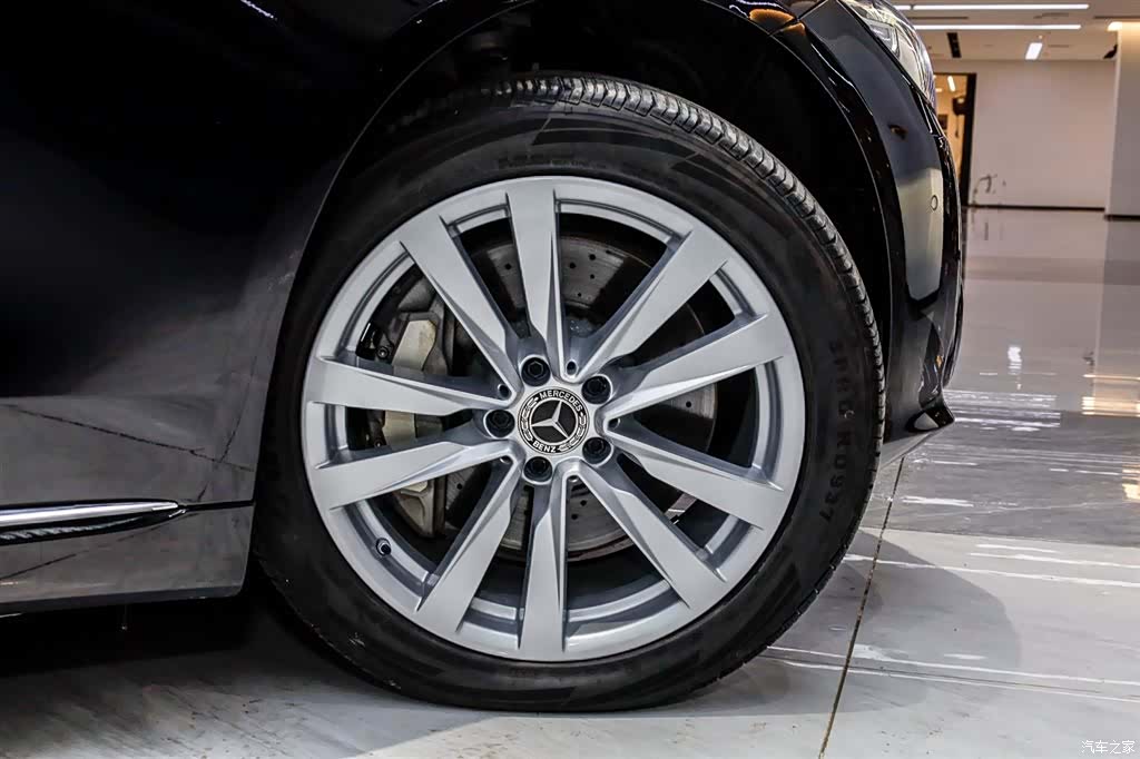 Mercedes-Benz S-Class, 2023 35