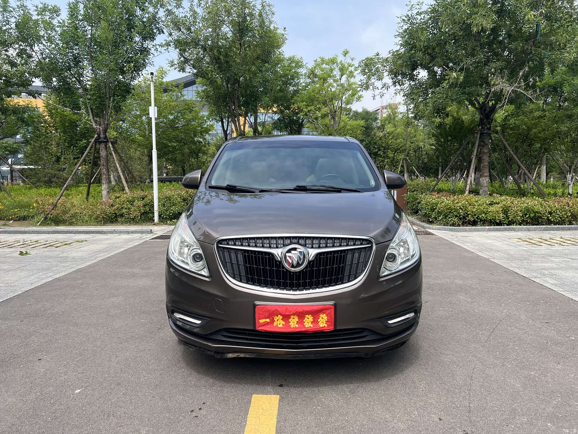 Buick GL8, 2019 2
