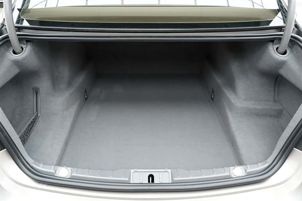 BMW 7 Series, 2015 30