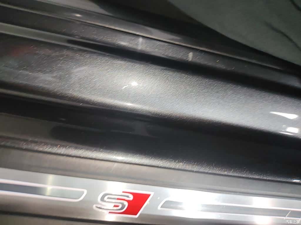 Audi A4L, 2021 21