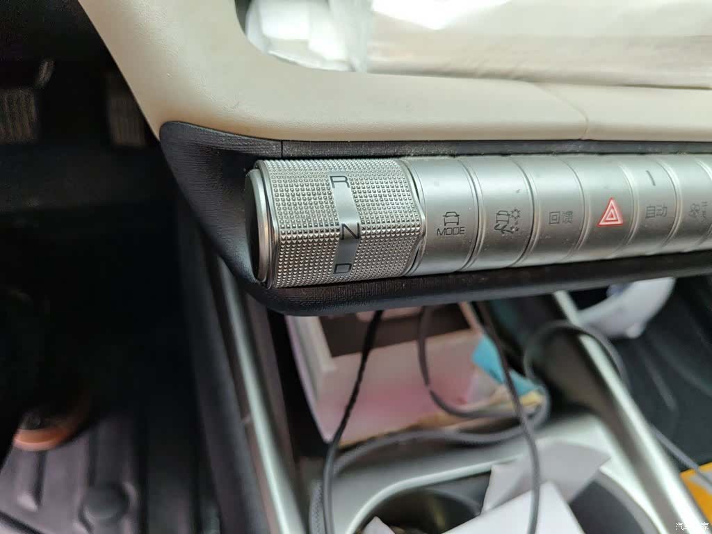 BYD Dolphin, 2023 7