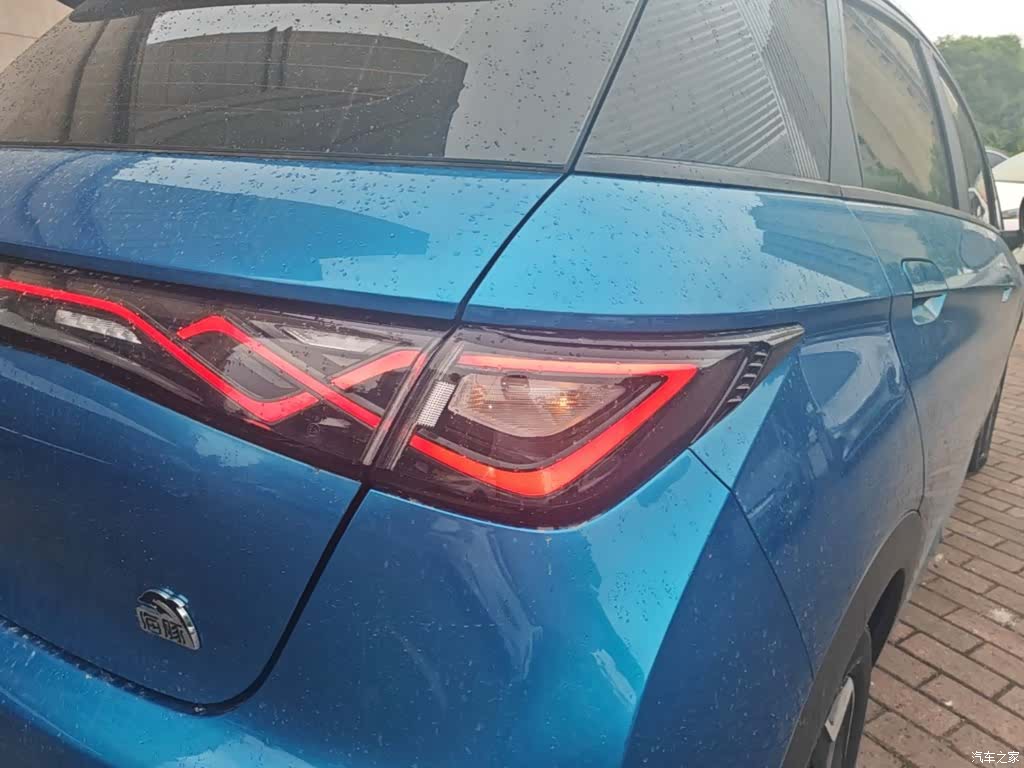 BYD Dolphin, 2022 8