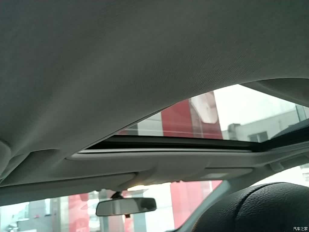 Toyota RAV4, 2015 18