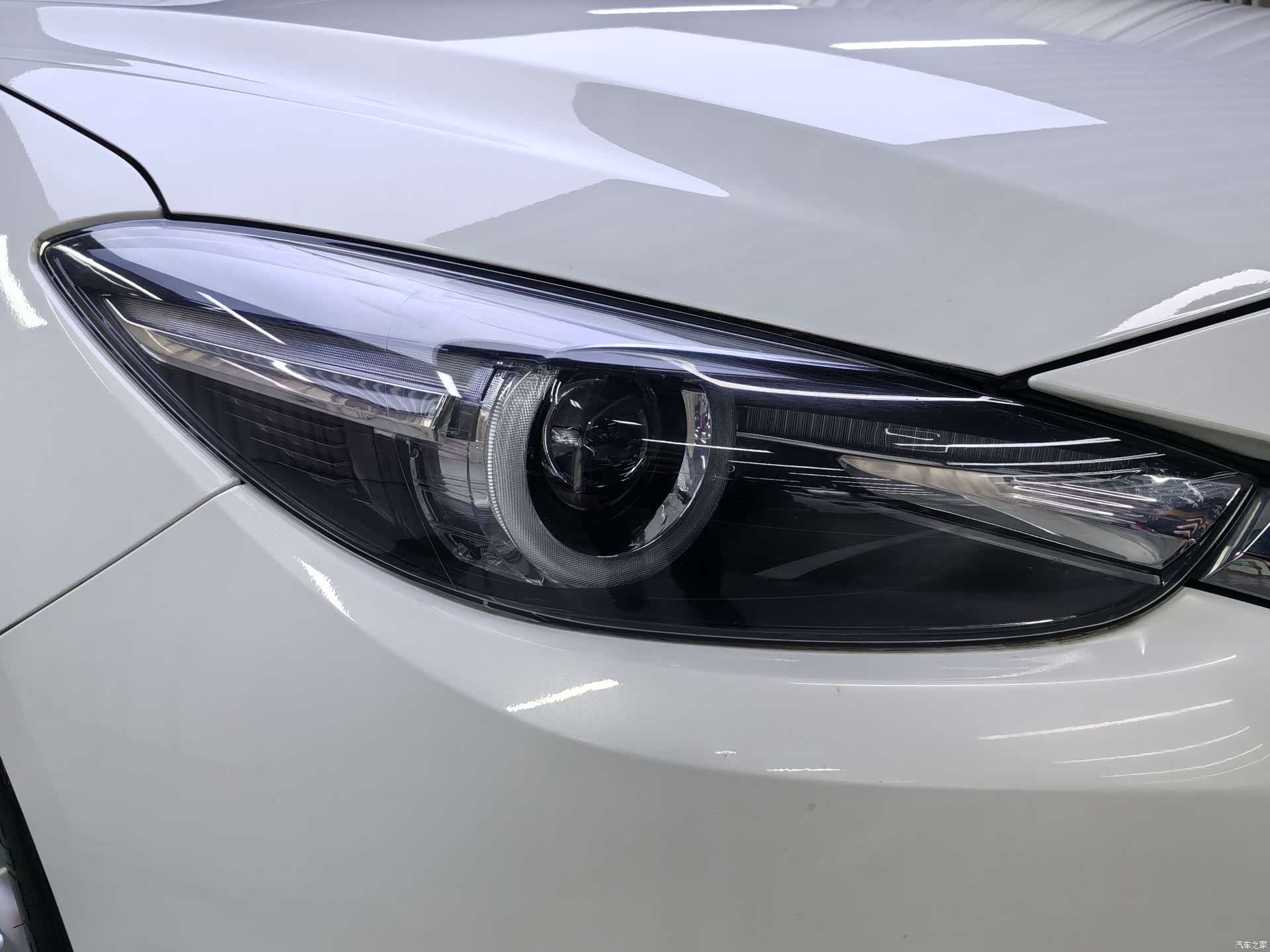 Mazda Mazda3, 2018 все фото
