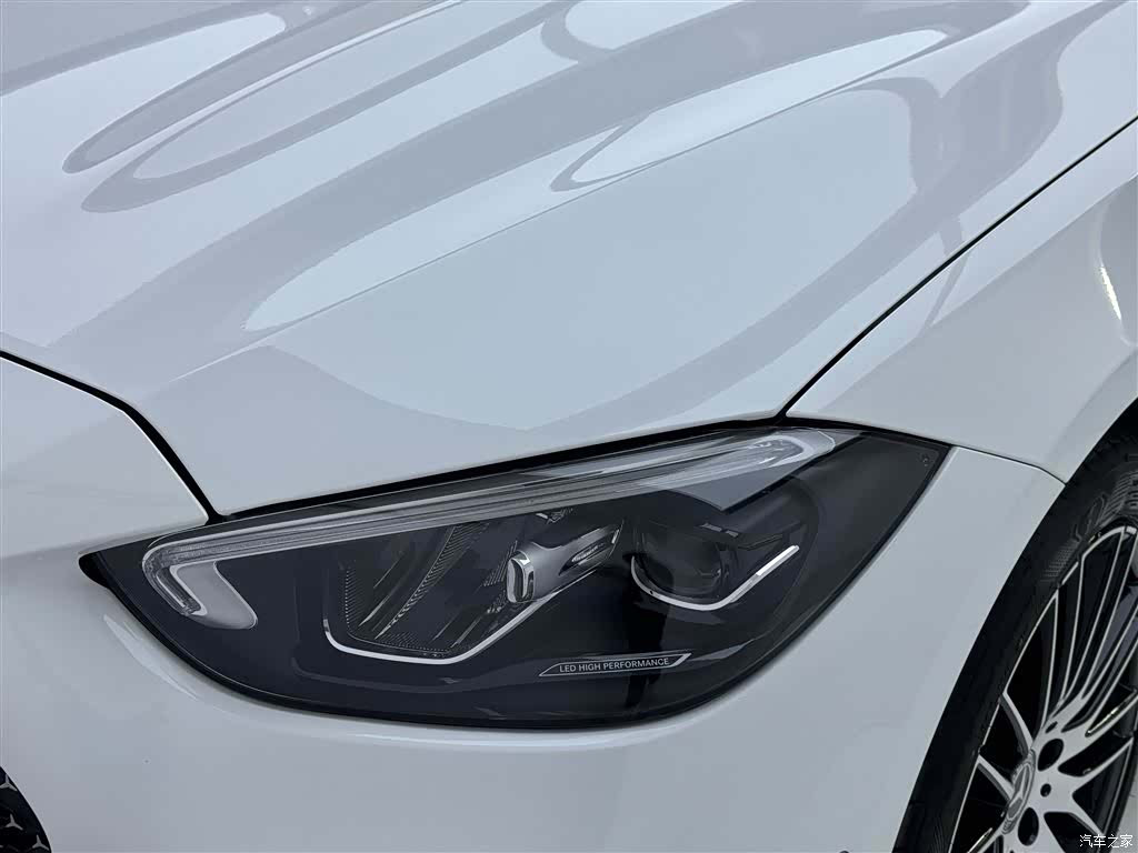 Mercedes-Benz C-Class, 2023 9