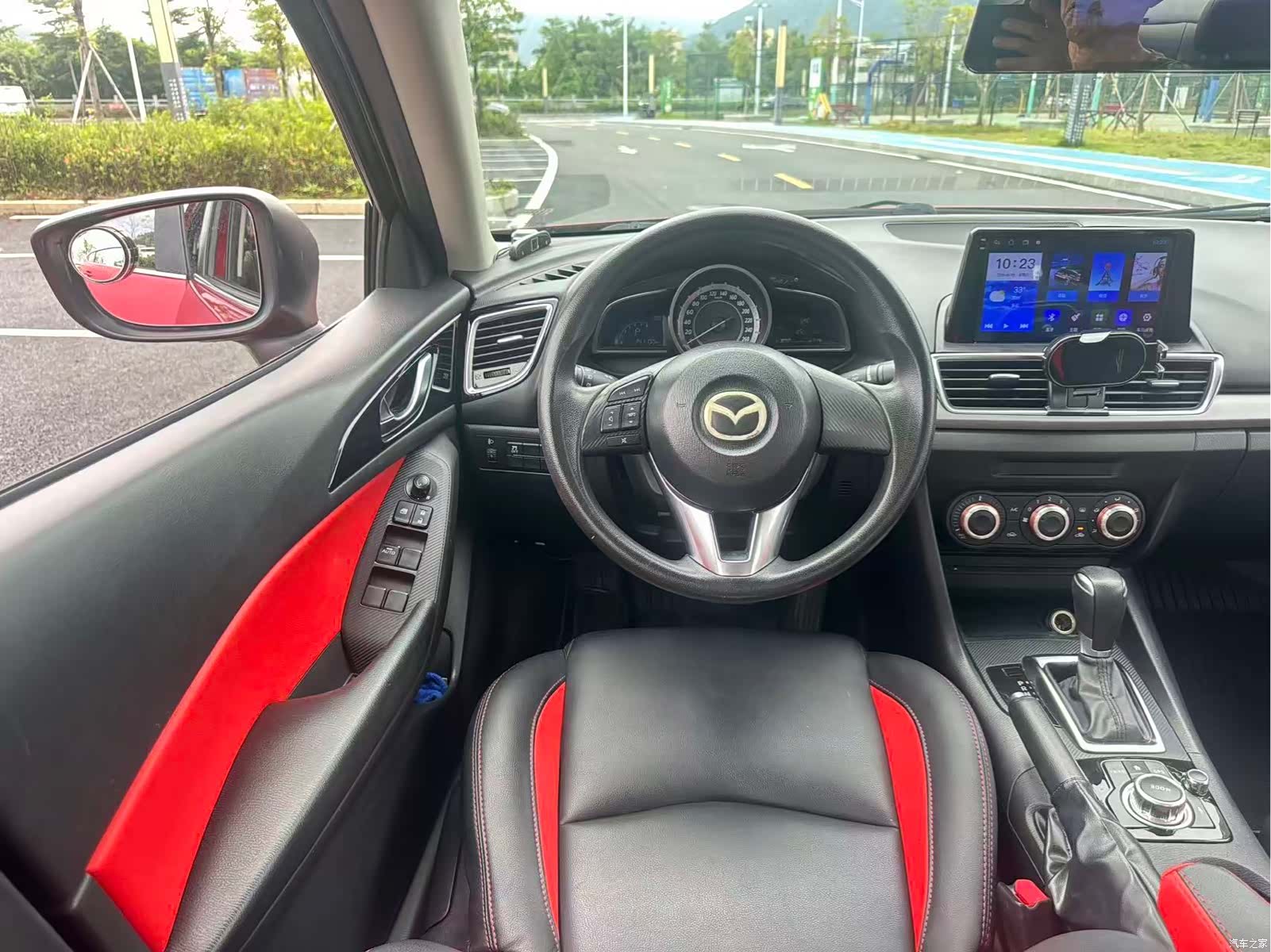 Mazda Mazda3, 2016 16