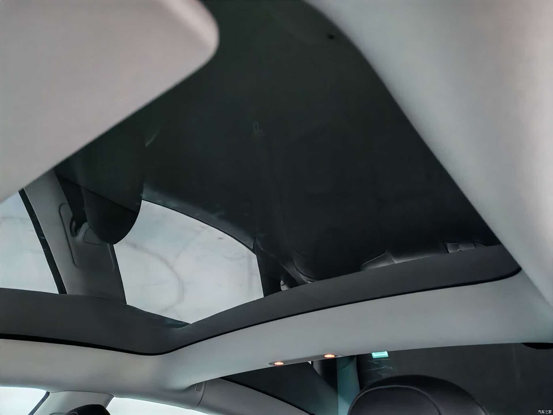 Tesla Model 3, 2023 10