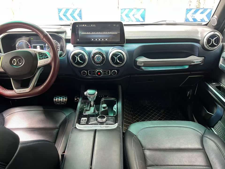 Beijing BJ40