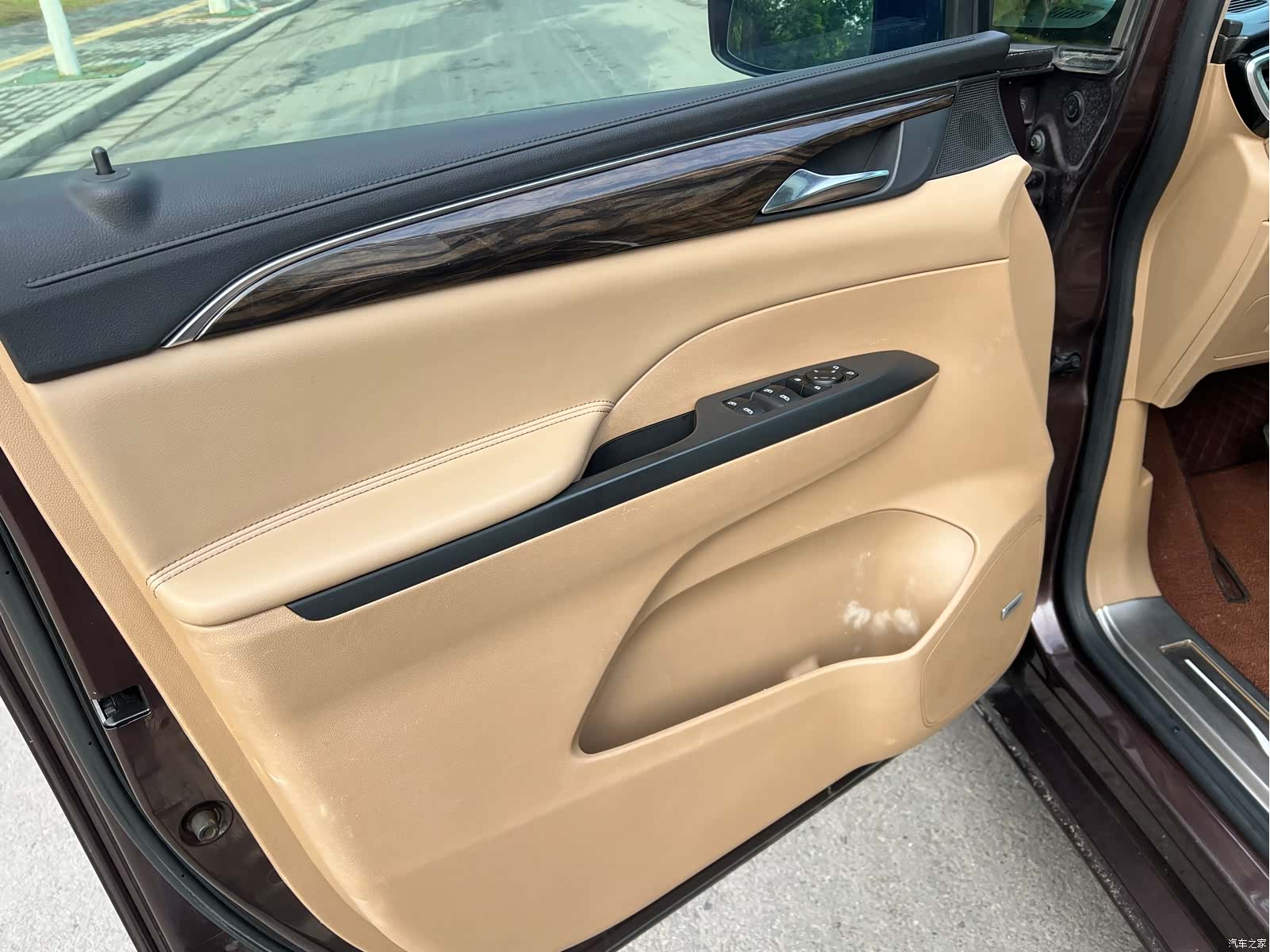 Buick GL8, 2017 11