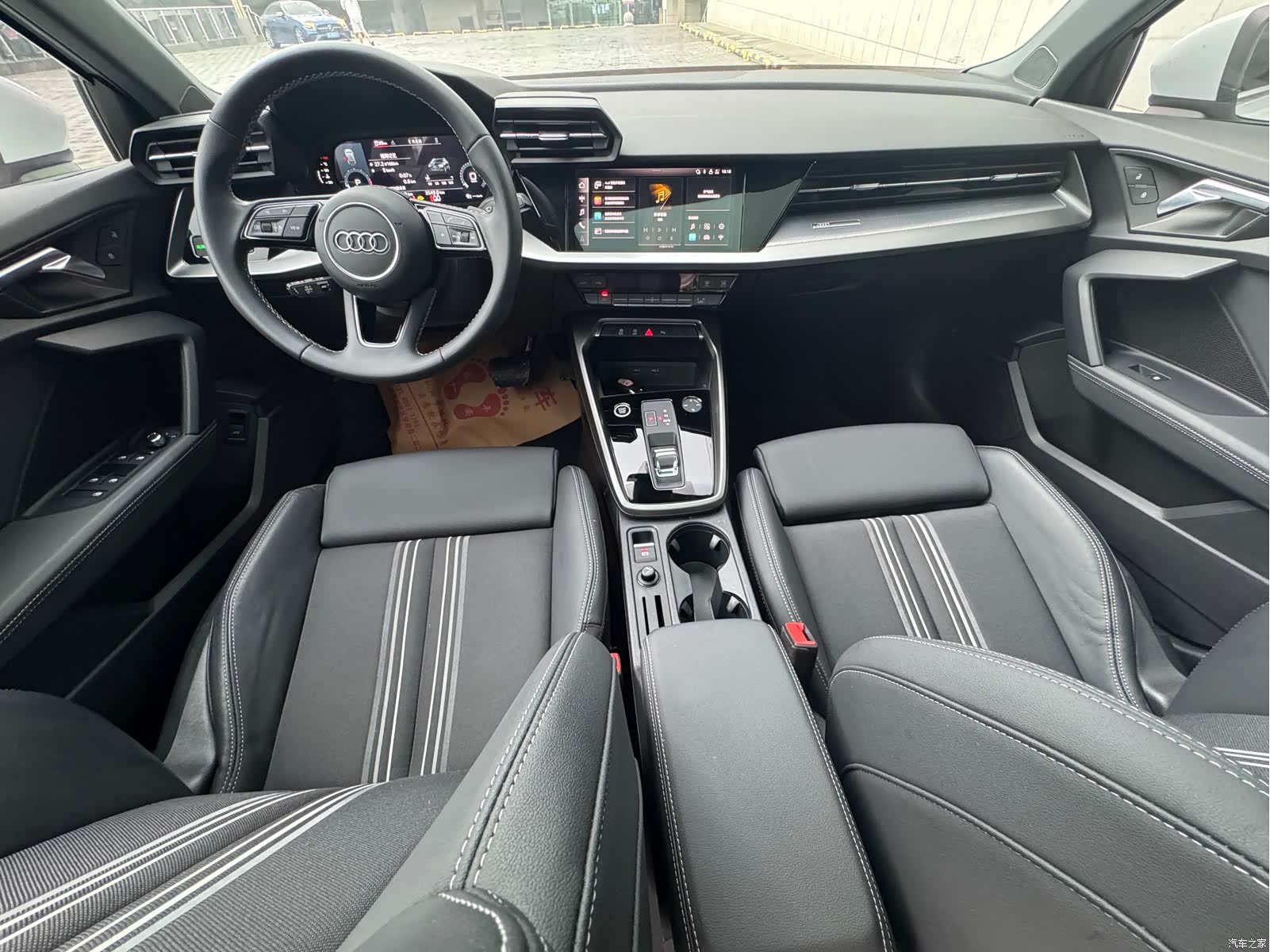Audi A3, 2023 все фото