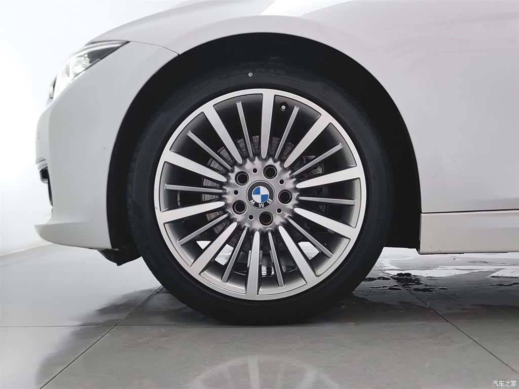 BMW 3 Series, 2019 17