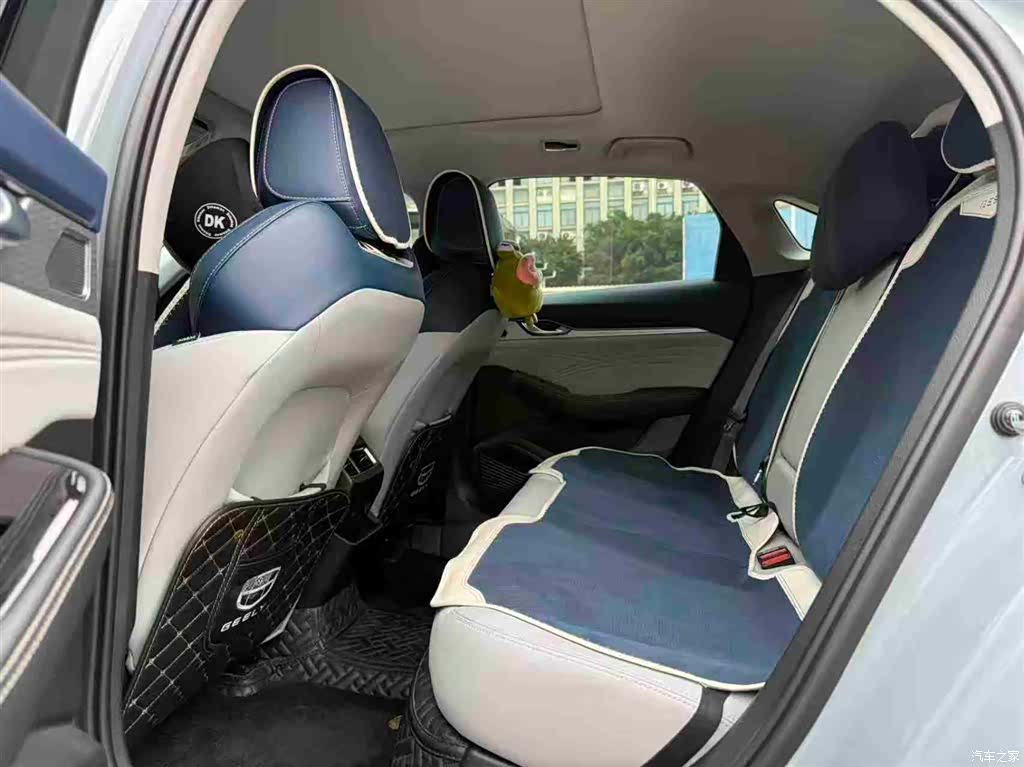 Geely Preface, 2023 4