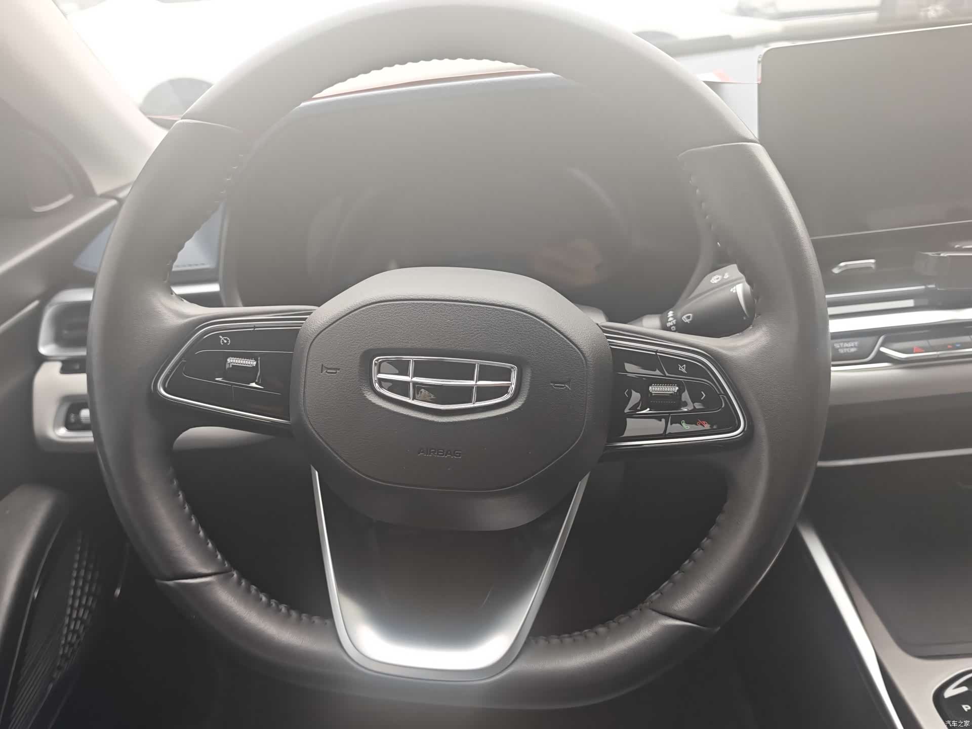 Geely Emgrand, 2022 6