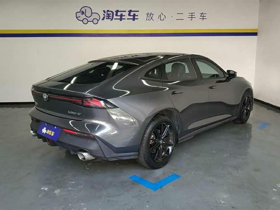 Changan UNI-V