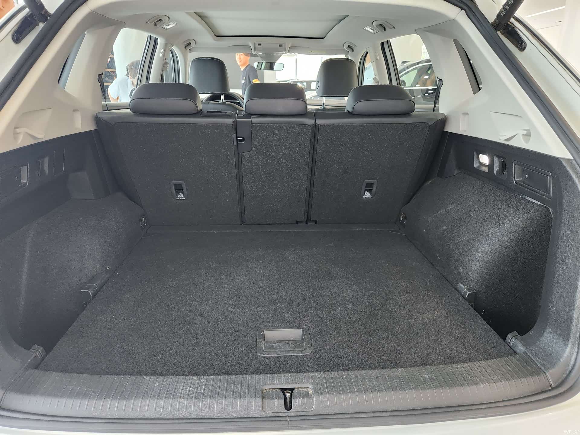 Volkswagen Tayron, 2023 10