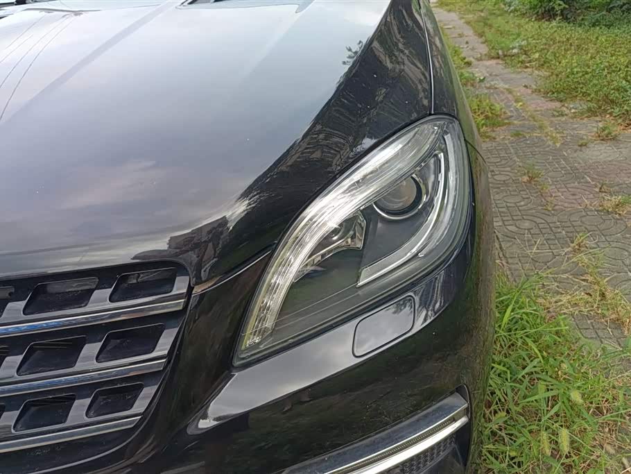 Mercedes-Benz M class