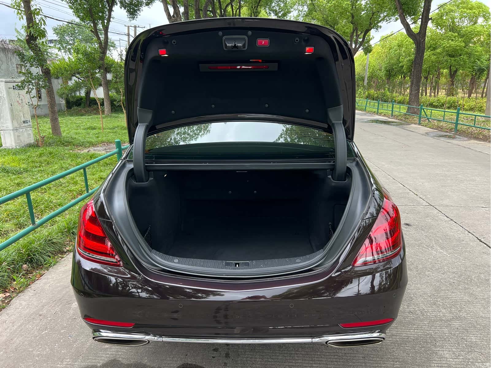Mercedes-Benz S-Class, 2017 22
