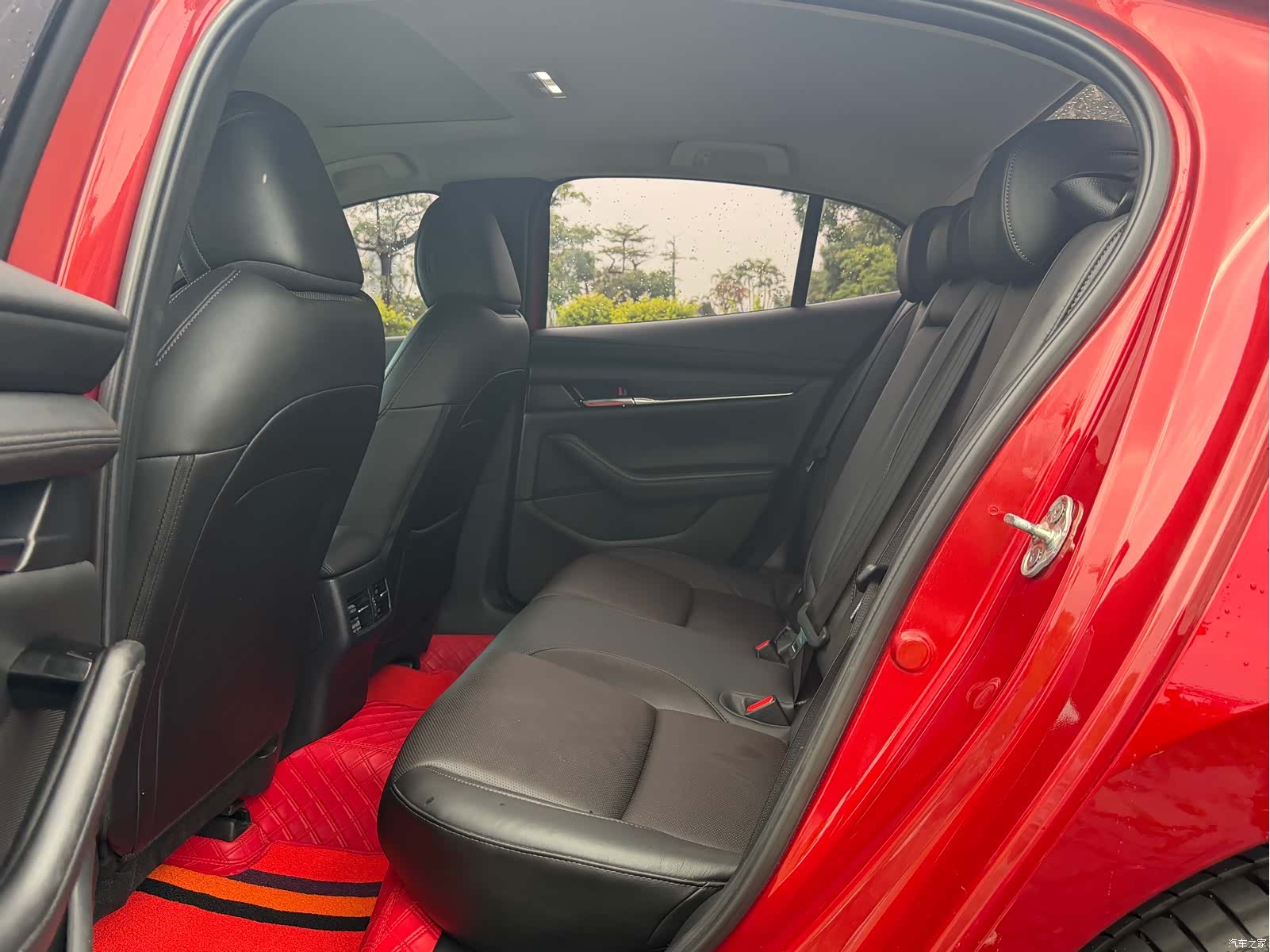 Mazda Mazda3, 2021 13