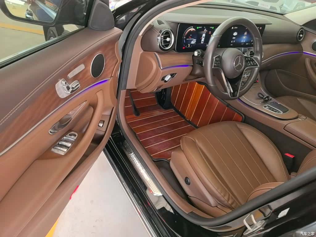 Mercedes-Benz E-Class, 2021 16