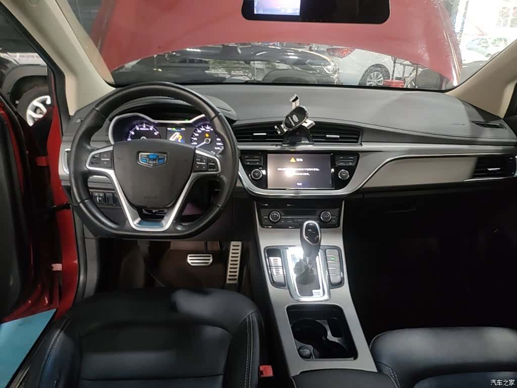 Geely Emgrand, 2016 10