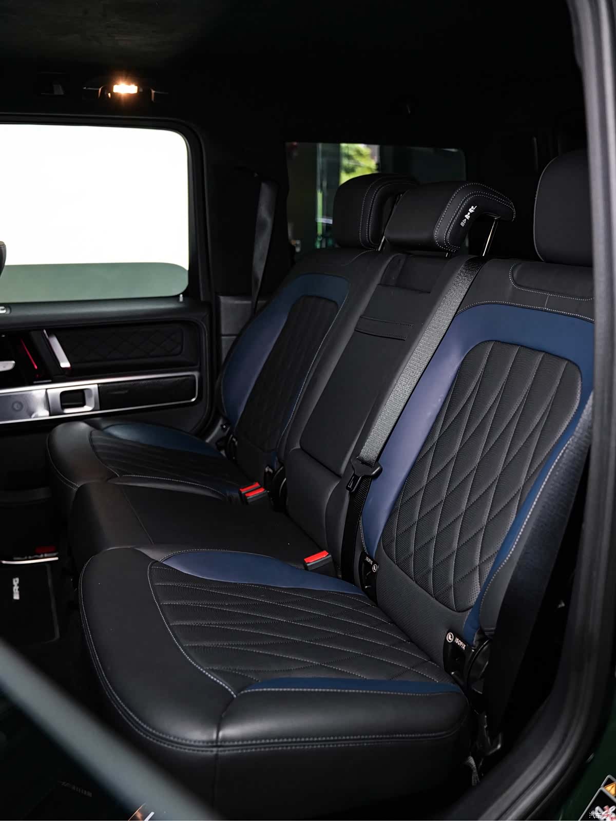 Mercedes-Benz G-Class, 2022 19