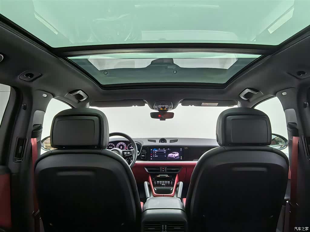 Porsche Cayenne, 2025 17