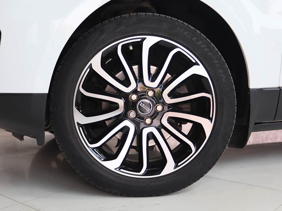 Land Rover Range Rover Sport Land Rover Range Rover Sport