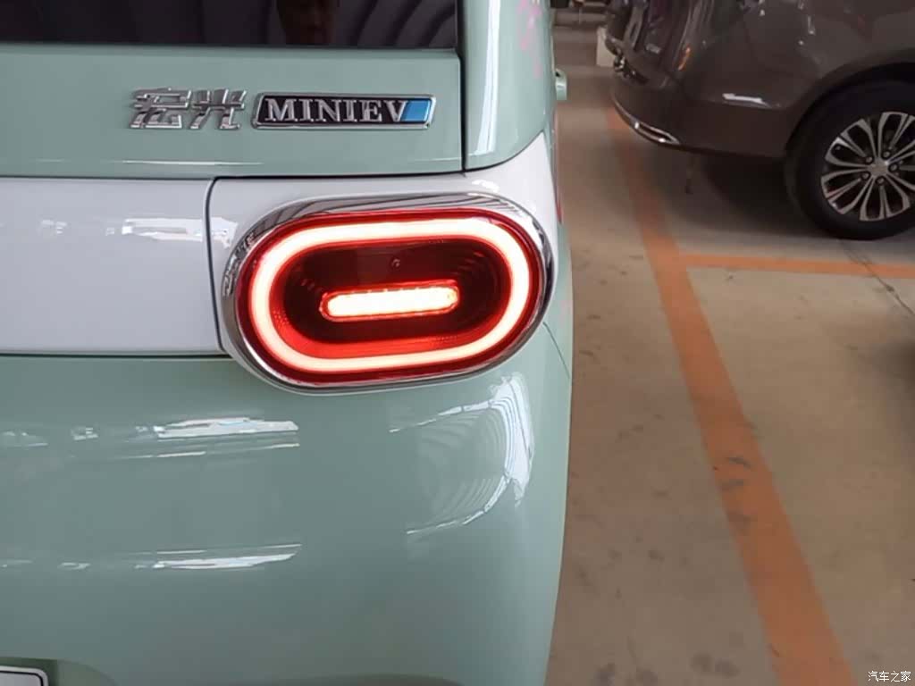Wuling MINIEV, 2025 8